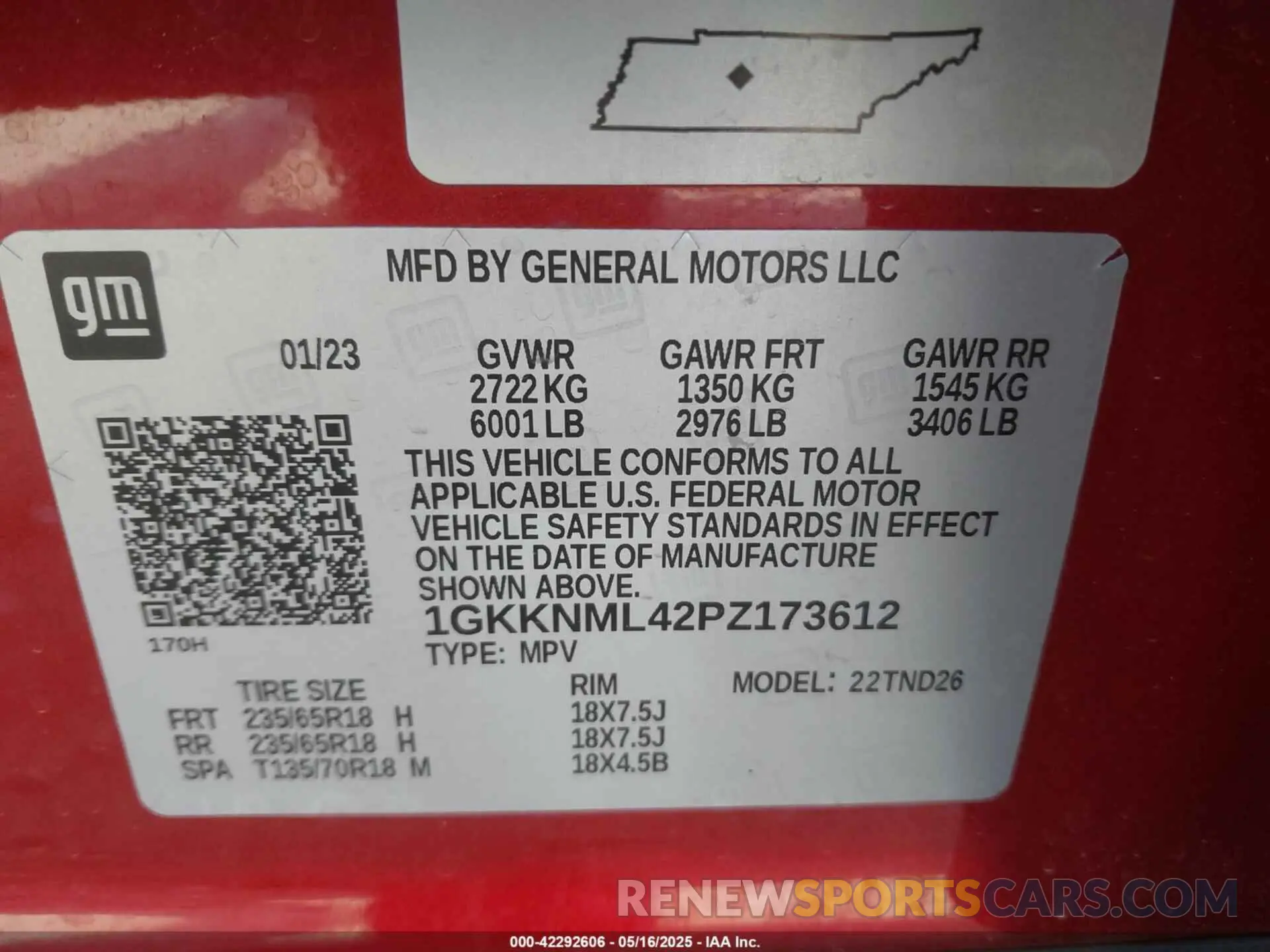 9 Photograph of a damaged car 1GKKNML42PZ173612 GMC ACADIA 2023