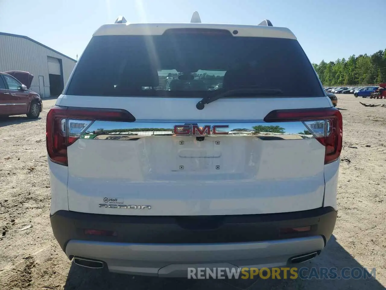 6 Photograph of a damaged car 1GKKNML43PZ117159 GMC ACADIA 2023