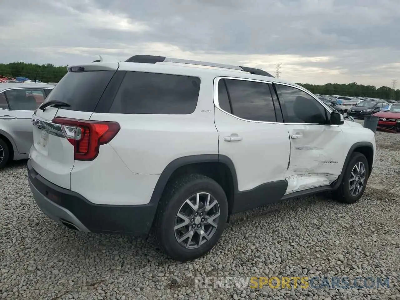 3 Photograph of a damaged car 1GKKNML45PZ100413 GMC ACADIA 2023
