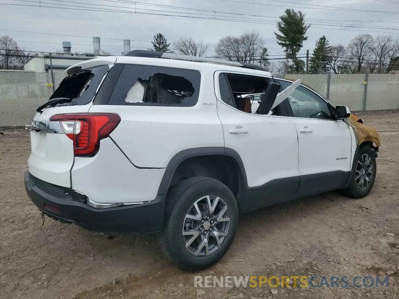 3 Photograph of a damaged car 1GKKNML45PZ233432 GMC ACADIA 2023
