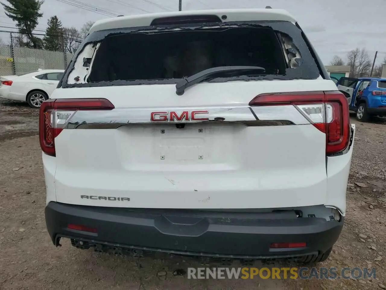6 Photograph of a damaged car 1GKKNML45PZ233432 GMC ACADIA 2023