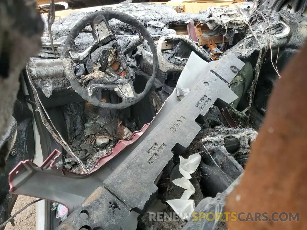 8 Photograph of a damaged car 1GKKNML45PZ233432 GMC ACADIA 2023