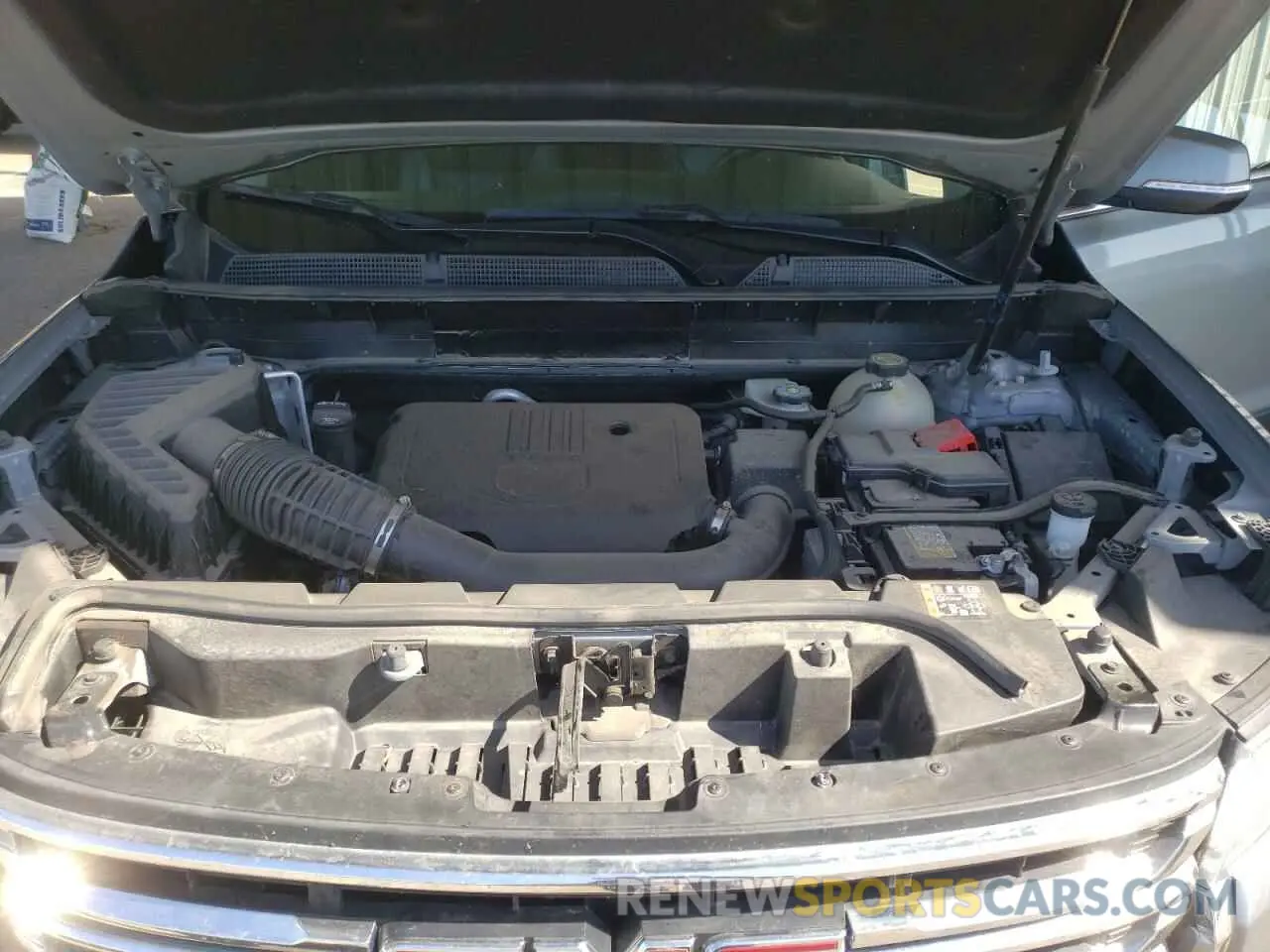 12 Photograph of a damaged car 1GKKNML46PZ116152 GMC ACADIA 2023