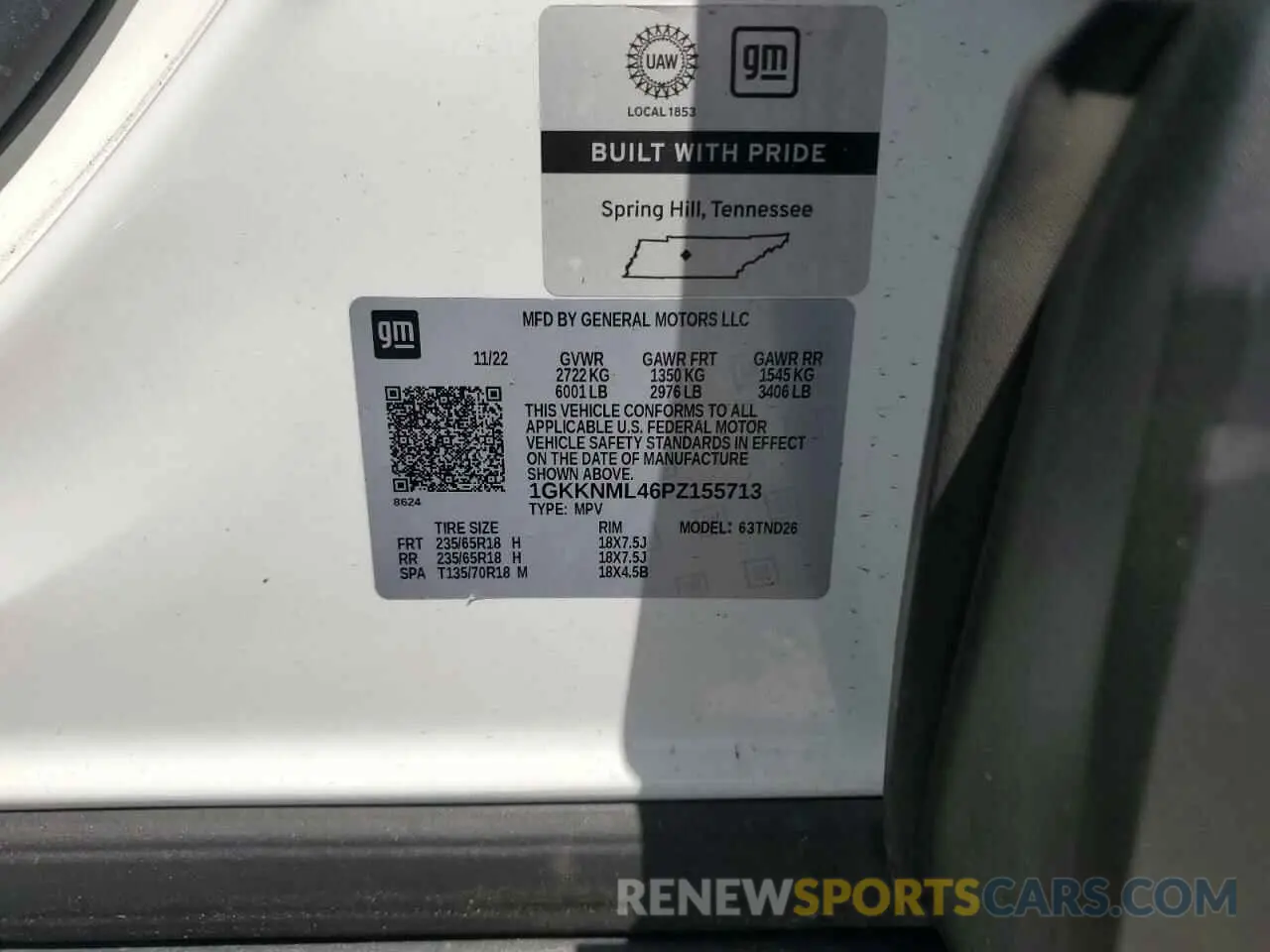 14 Photograph of a damaged car 1GKKNML46PZ155713 GMC ACADIA 2023