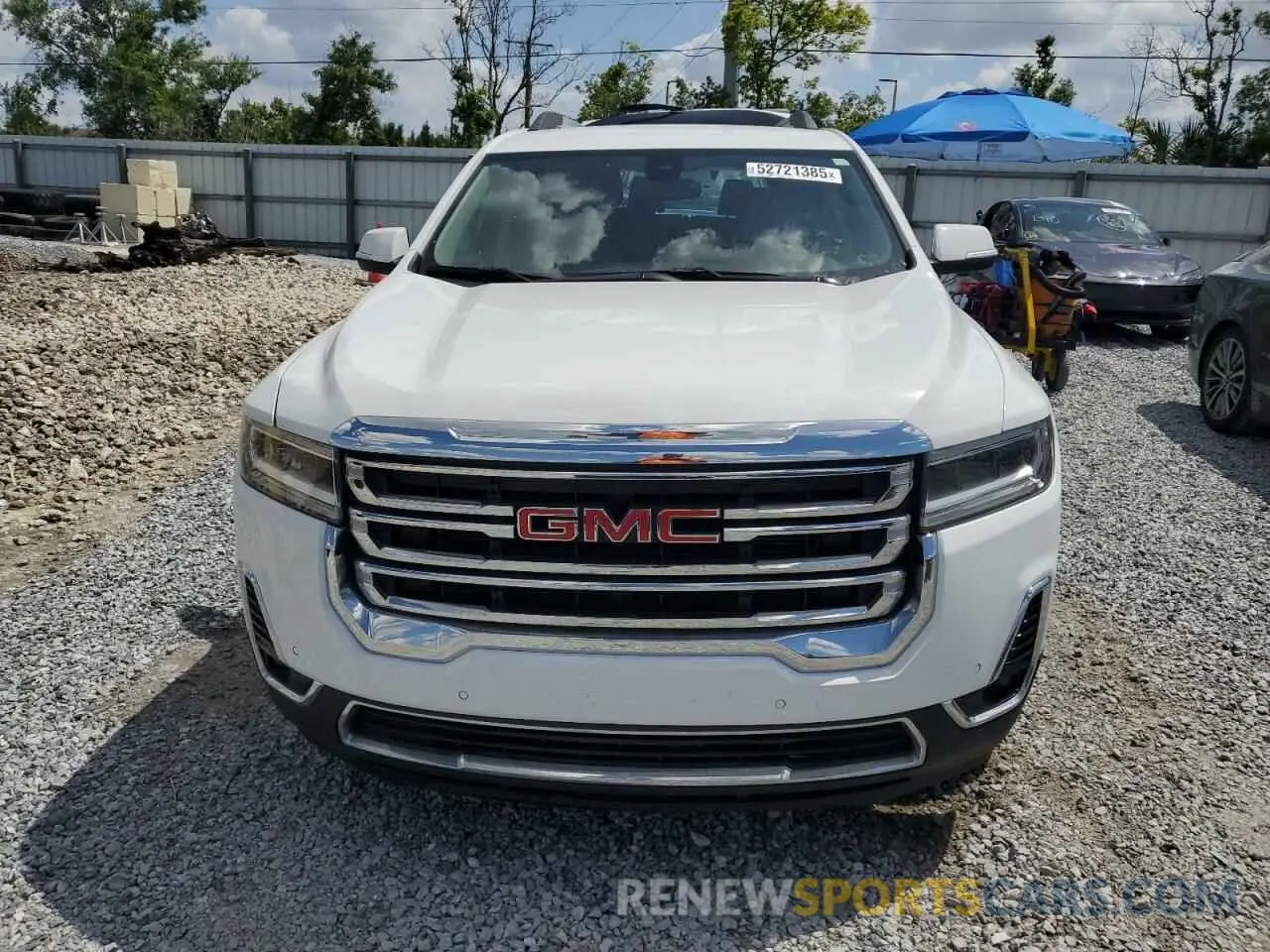 5 Photograph of a damaged car 1GKKNML46PZ155713 GMC ACADIA 2023