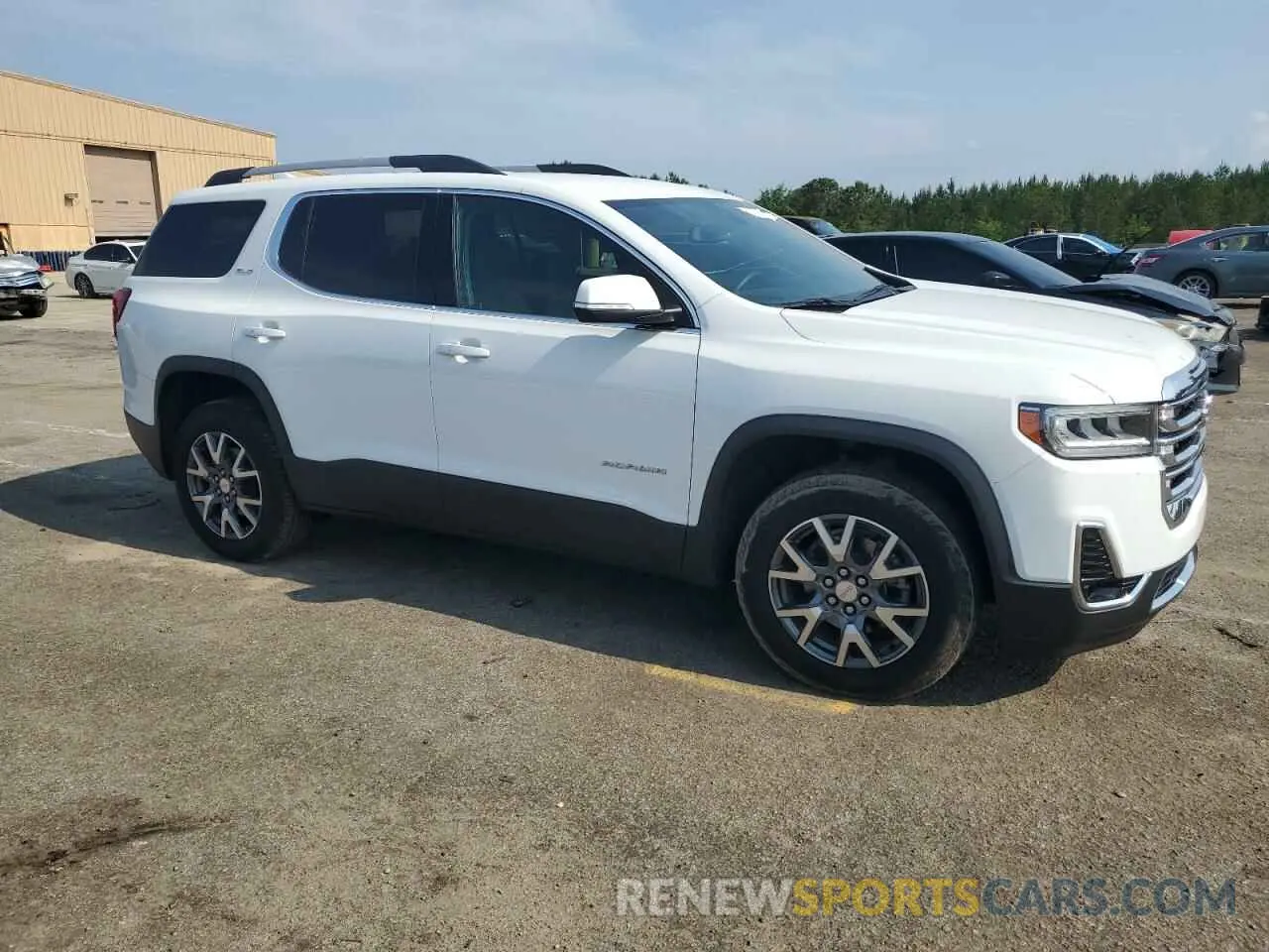 4 Photograph of a damaged car 1GKKNML46PZ227347 GMC ACADIA 2023