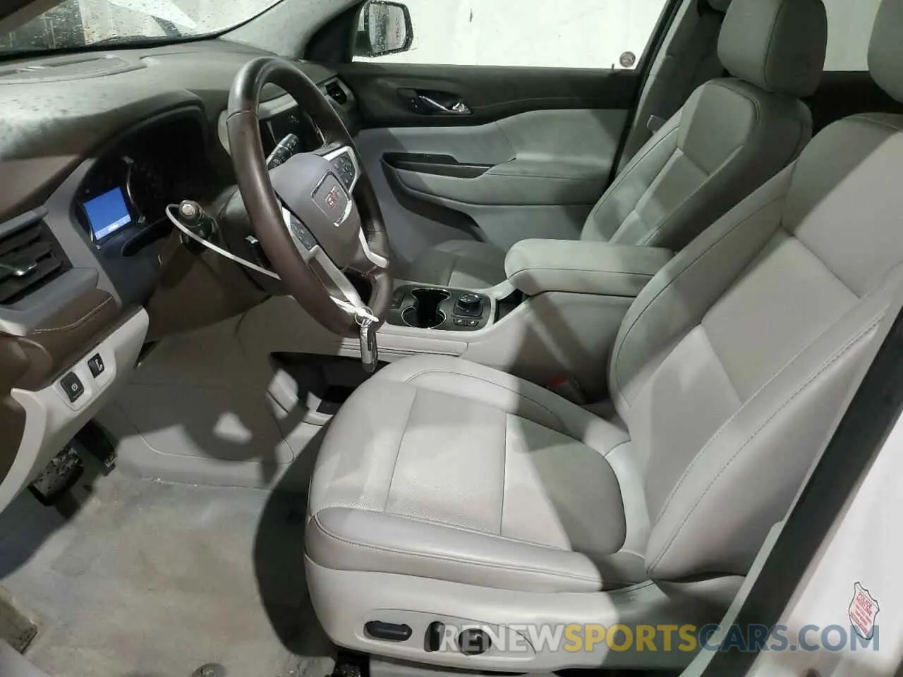 7 Photograph of a damaged car 1GKKNML46PZ254788 GMC ACADIA 2023
