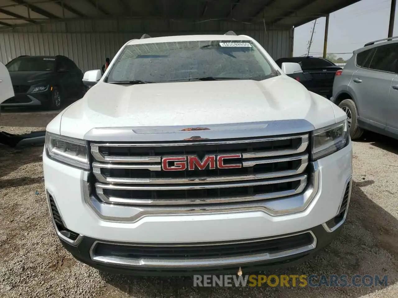 5 Photograph of a damaged car 1GKKNML47PZ238017 GMC ACADIA 2023