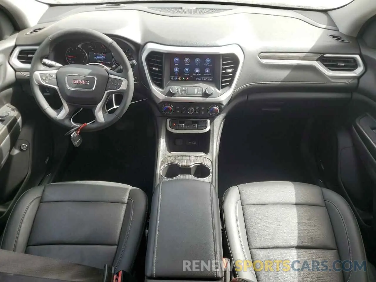 8 Photograph of a damaged car 1GKKNML47PZ238017 GMC ACADIA 2023