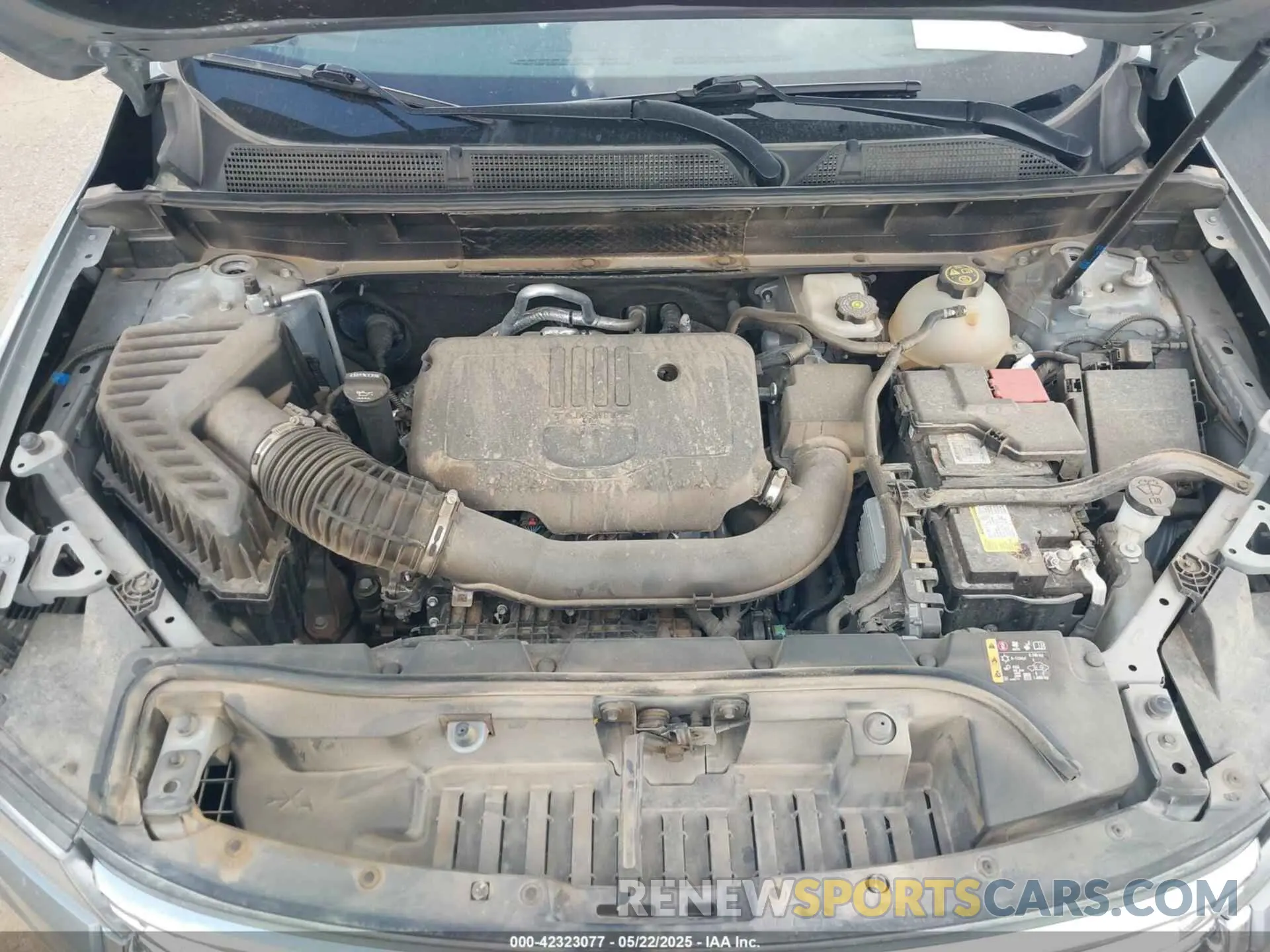 10 Photograph of a damaged car 1GKKNML48PZ163361 GMC ACADIA 2023