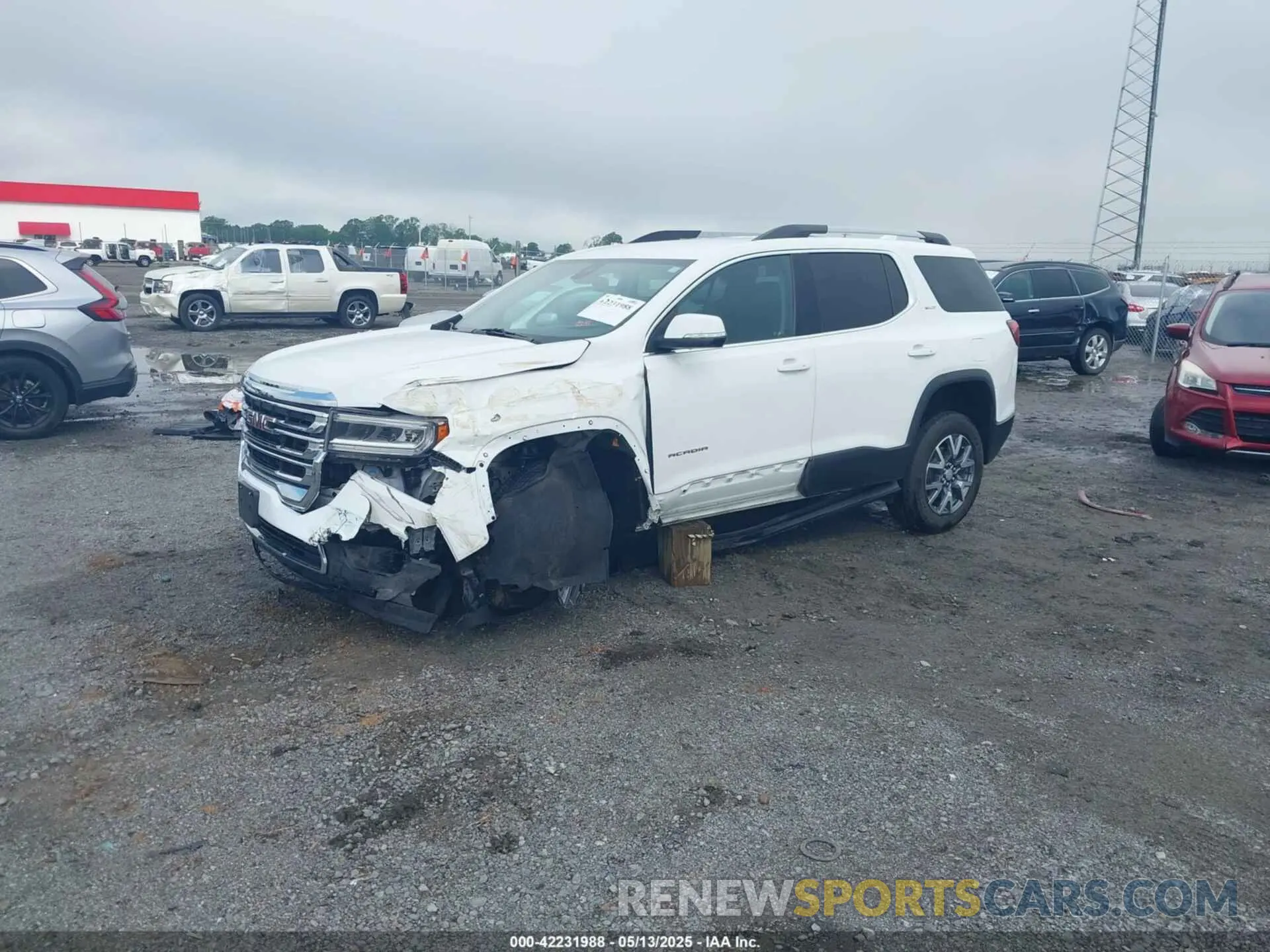 2 Photograph of a damaged car 1GKKNML4XPZ156685 GMC ACADIA 2023