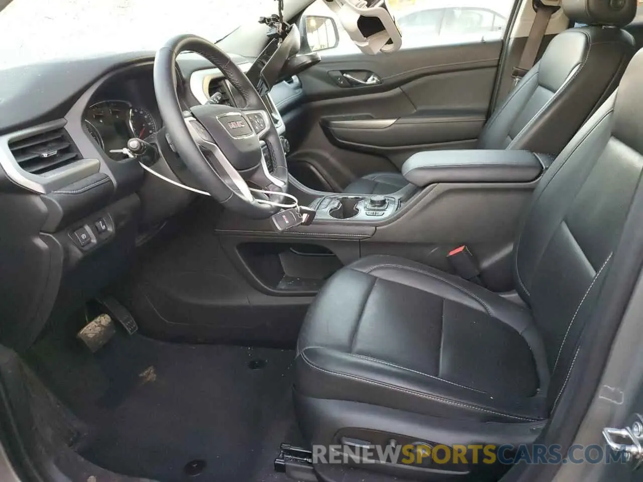 7 Photograph of a damaged car 1GKKNMLS0PZ224605 GMC ACADIA 2023