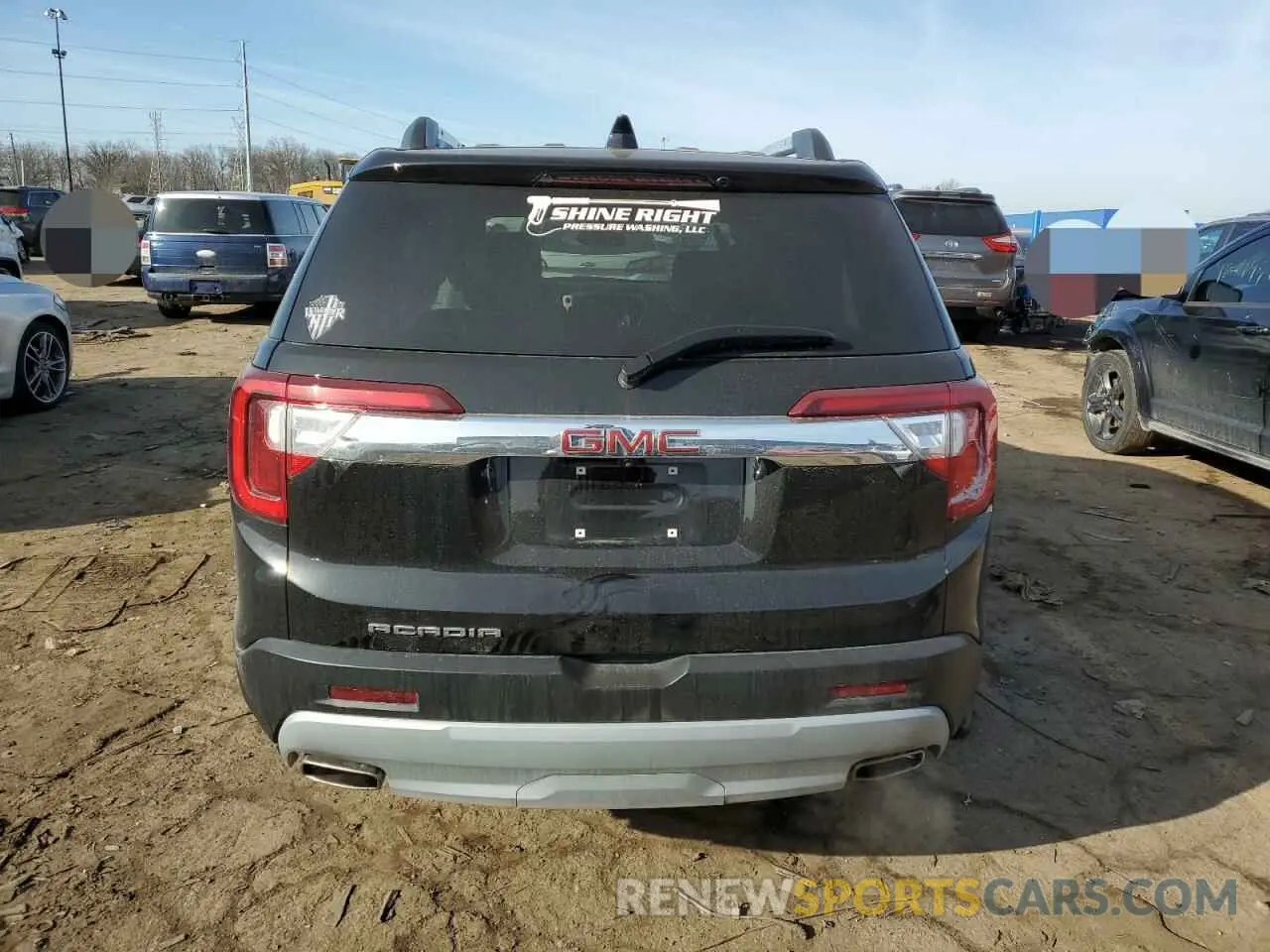 6 Photograph of a damaged car 1GKKNMLS3PZ253287 GMC ACADIA 2023
