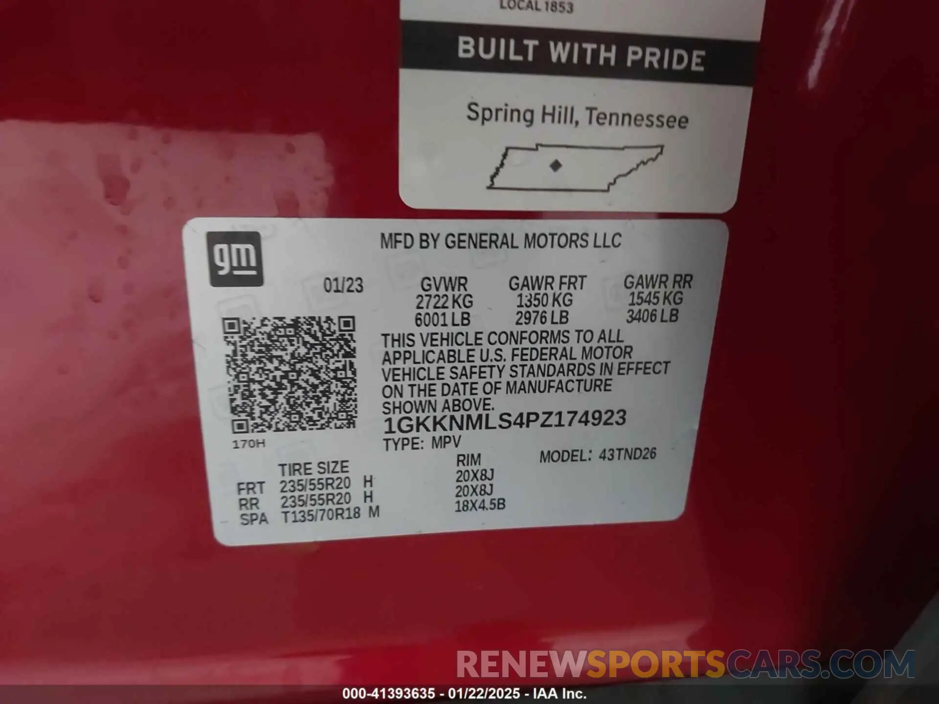 9 Photograph of a damaged car 1GKKNMLS4PZ174923 GMC ACADIA 2023