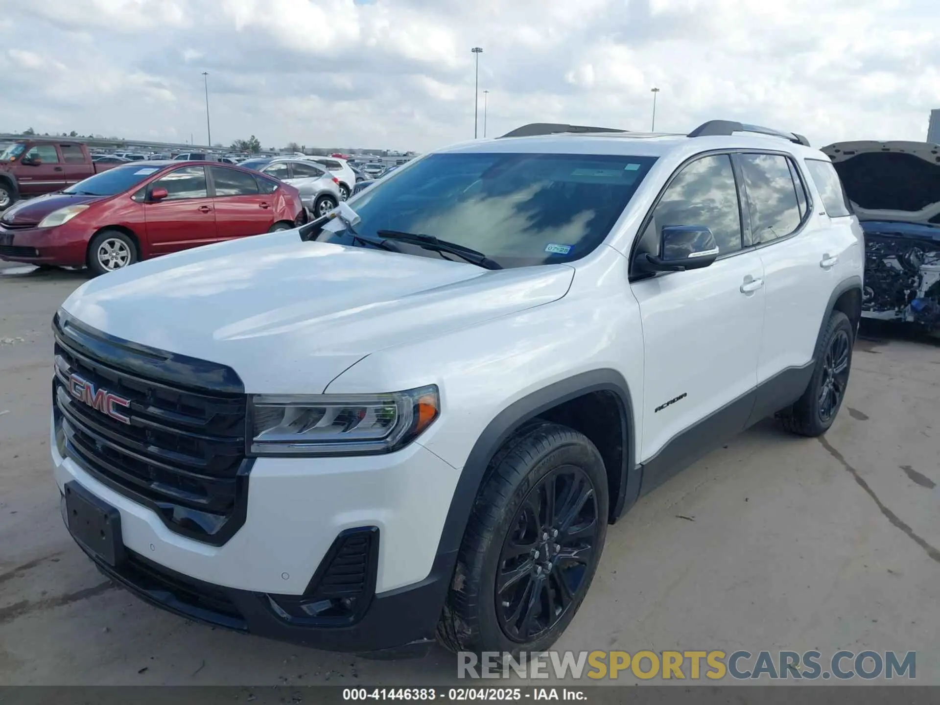 6 Photograph of a damaged car 1GKKNMLS7PZ189299 GMC ACADIA 2023