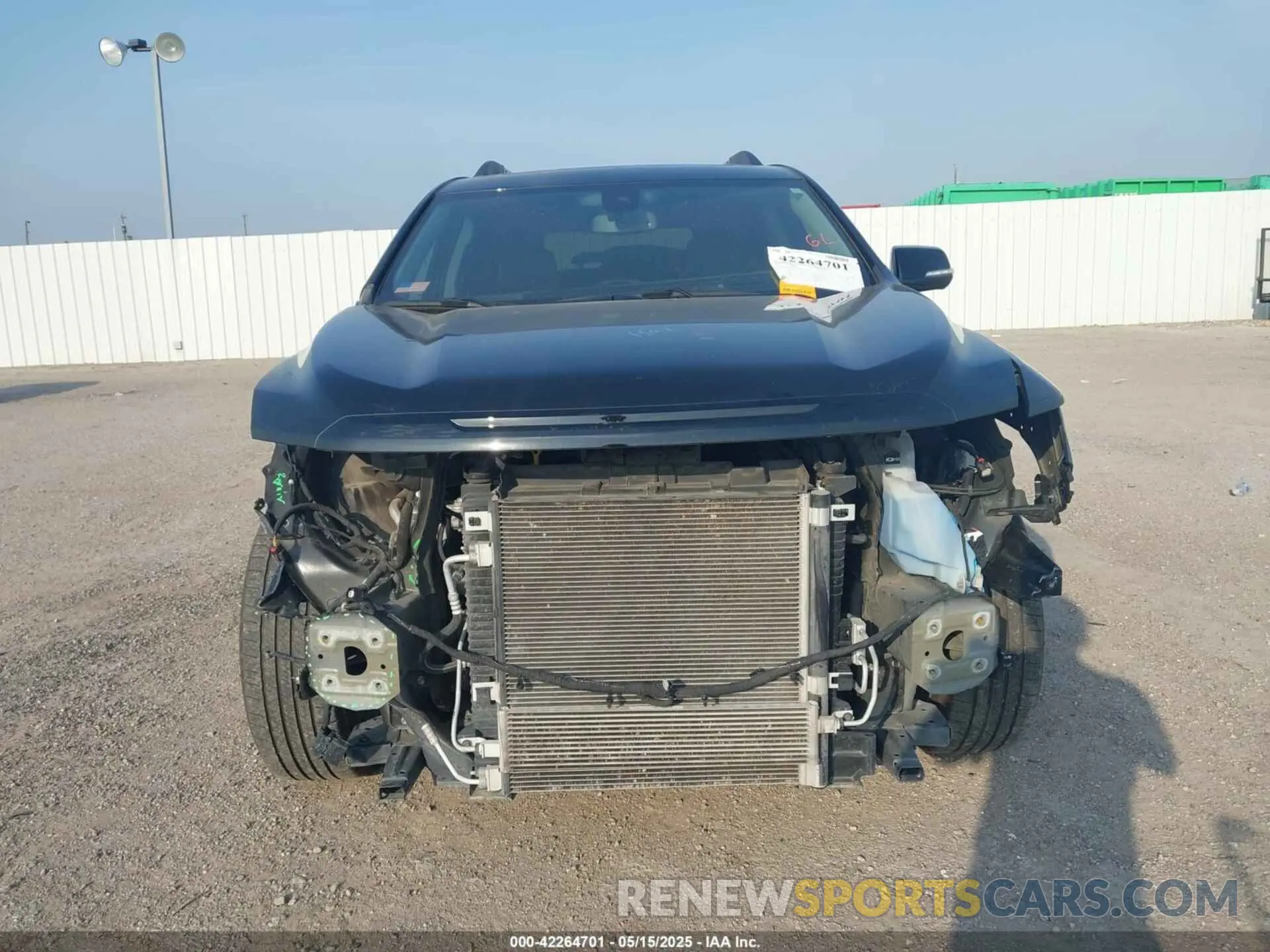 13 Photograph of a damaged car 1GKKNMLS8PZ253608 GMC ACADIA 2023