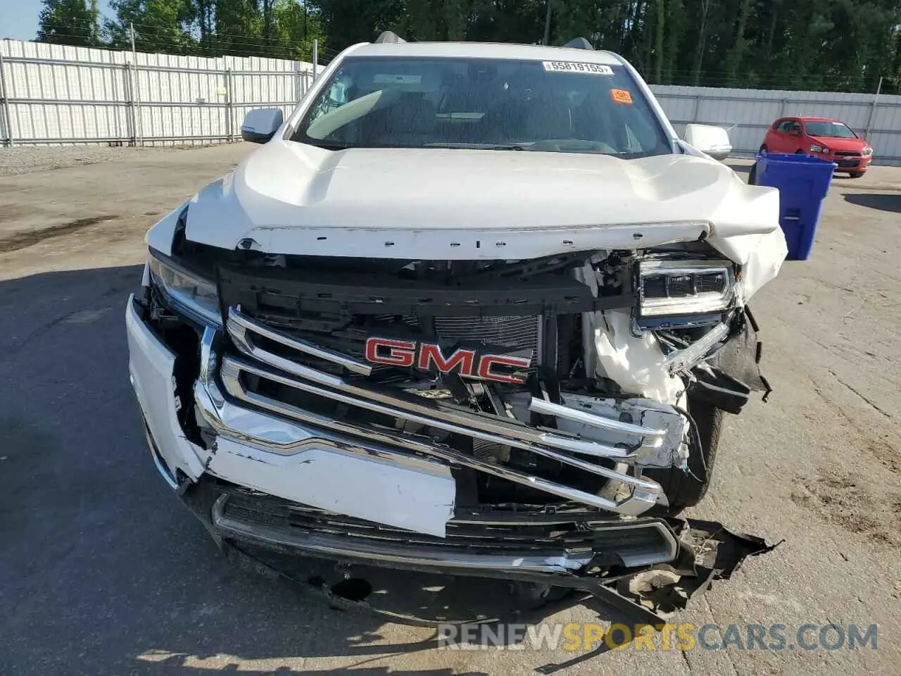 5 Photograph of a damaged car 1GKKNMLS8PZ264978 GMC ACADIA 2023