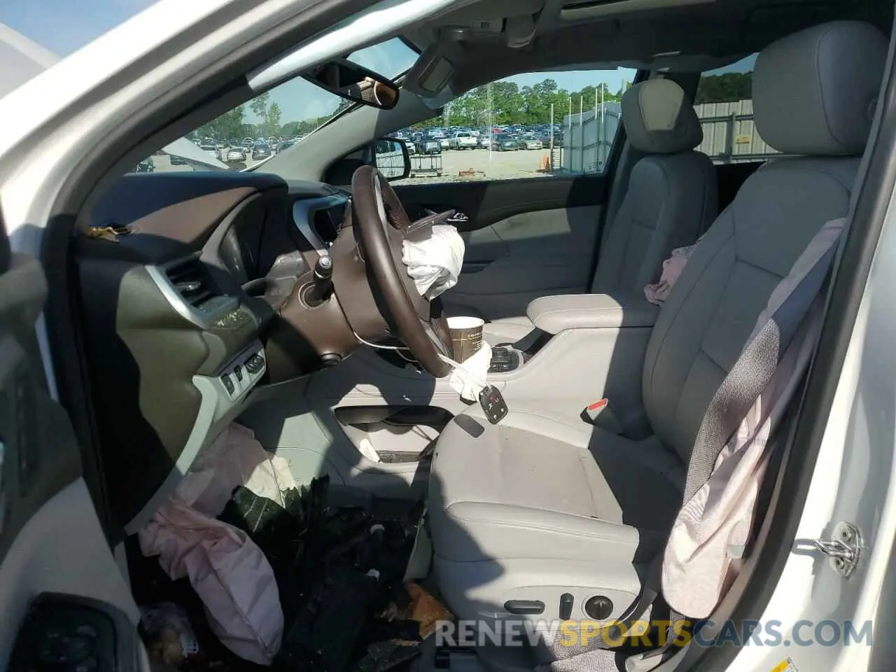 7 Photograph of a damaged car 1GKKNMLS8PZ264978 GMC ACADIA 2023