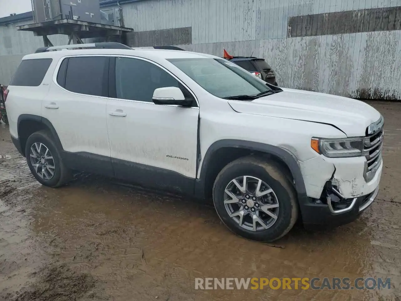 4 Photograph of a damaged car 1GKKNMLS9PZ265413 GMC ACADIA 2023