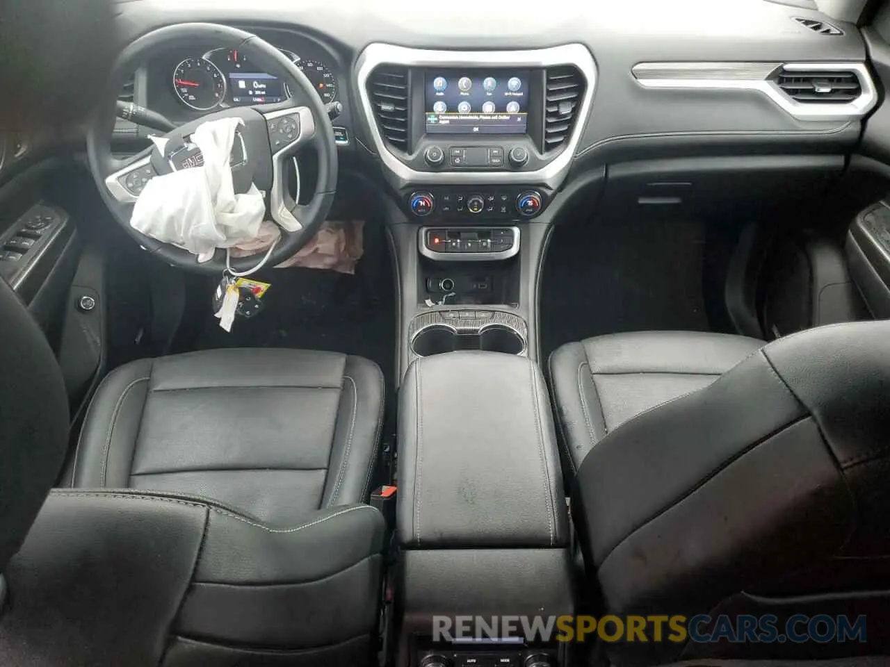 8 Photograph of a damaged car 1GKKNMLS9PZ265413 GMC ACADIA 2023