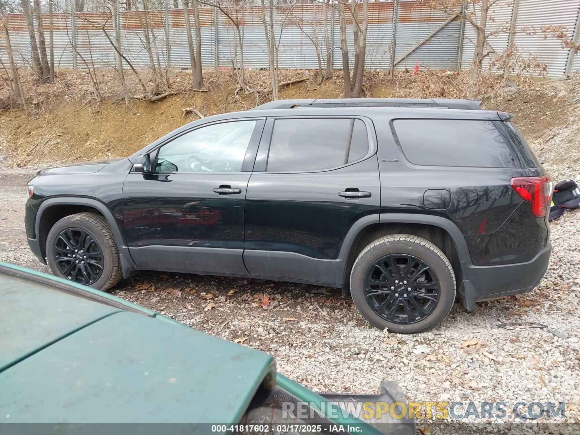 14 Photograph of a damaged car 1GKKNRL40PZ104463 GMC ACADIA 2023