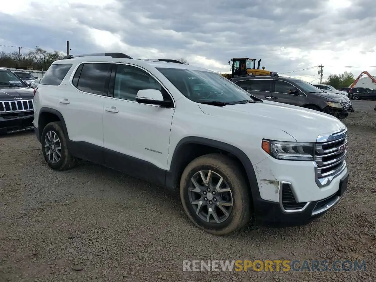 4 Photograph of a damaged car 1GKKNRL43PZ235354 GMC ACADIA 2023