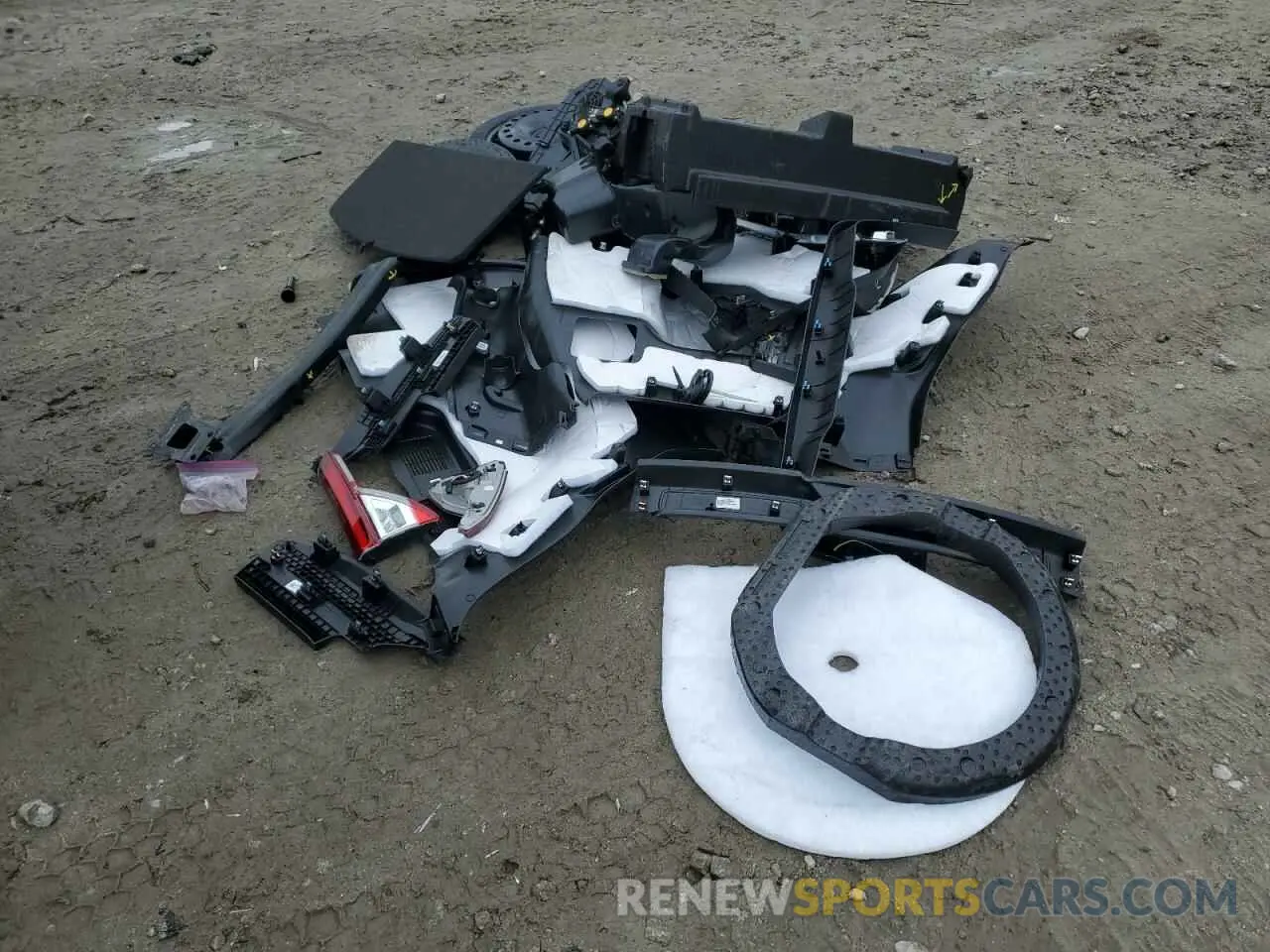 13 Photograph of a damaged car 1GKKNRL43PZ248296 GMC ACADIA 2023