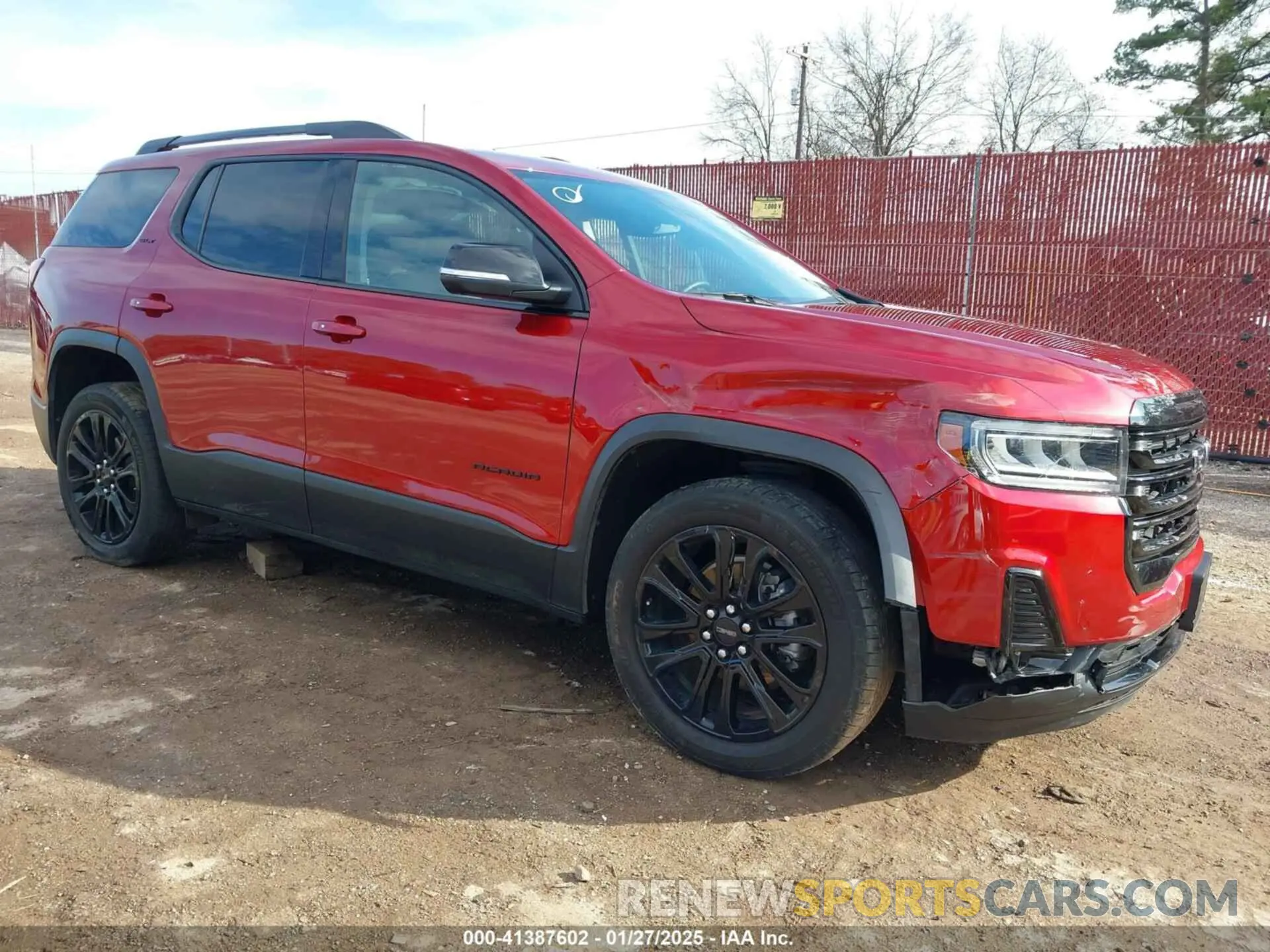 1 Photograph of a damaged car 1GKKNUL40PZ167839 GMC ACADIA 2023