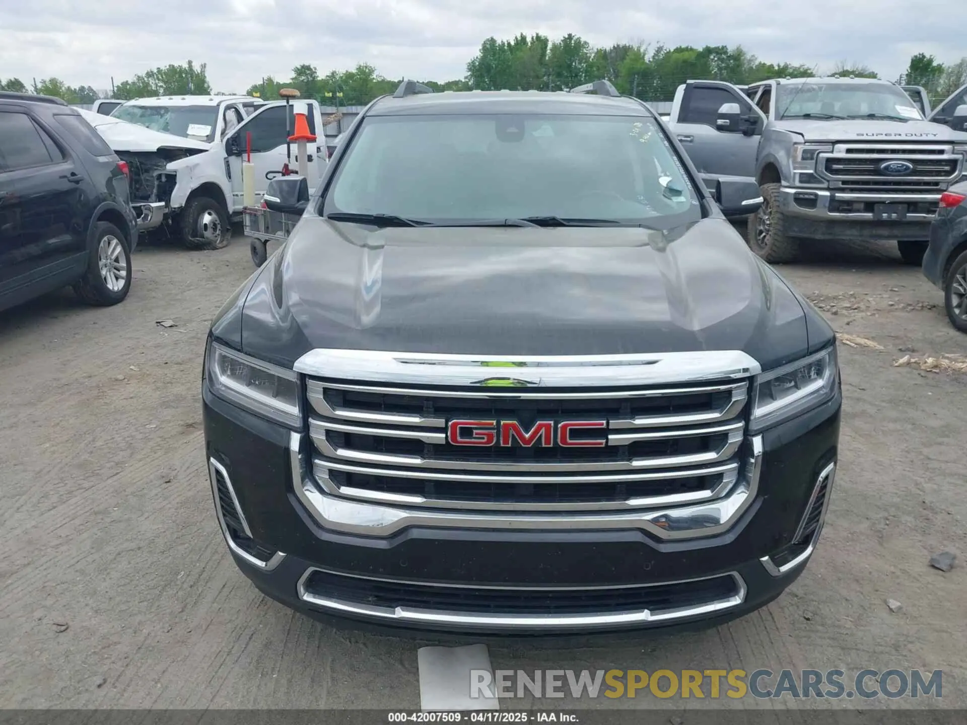 12 Photograph of a damaged car 1GKKNUL43PZ153188 GMC ACADIA 2023