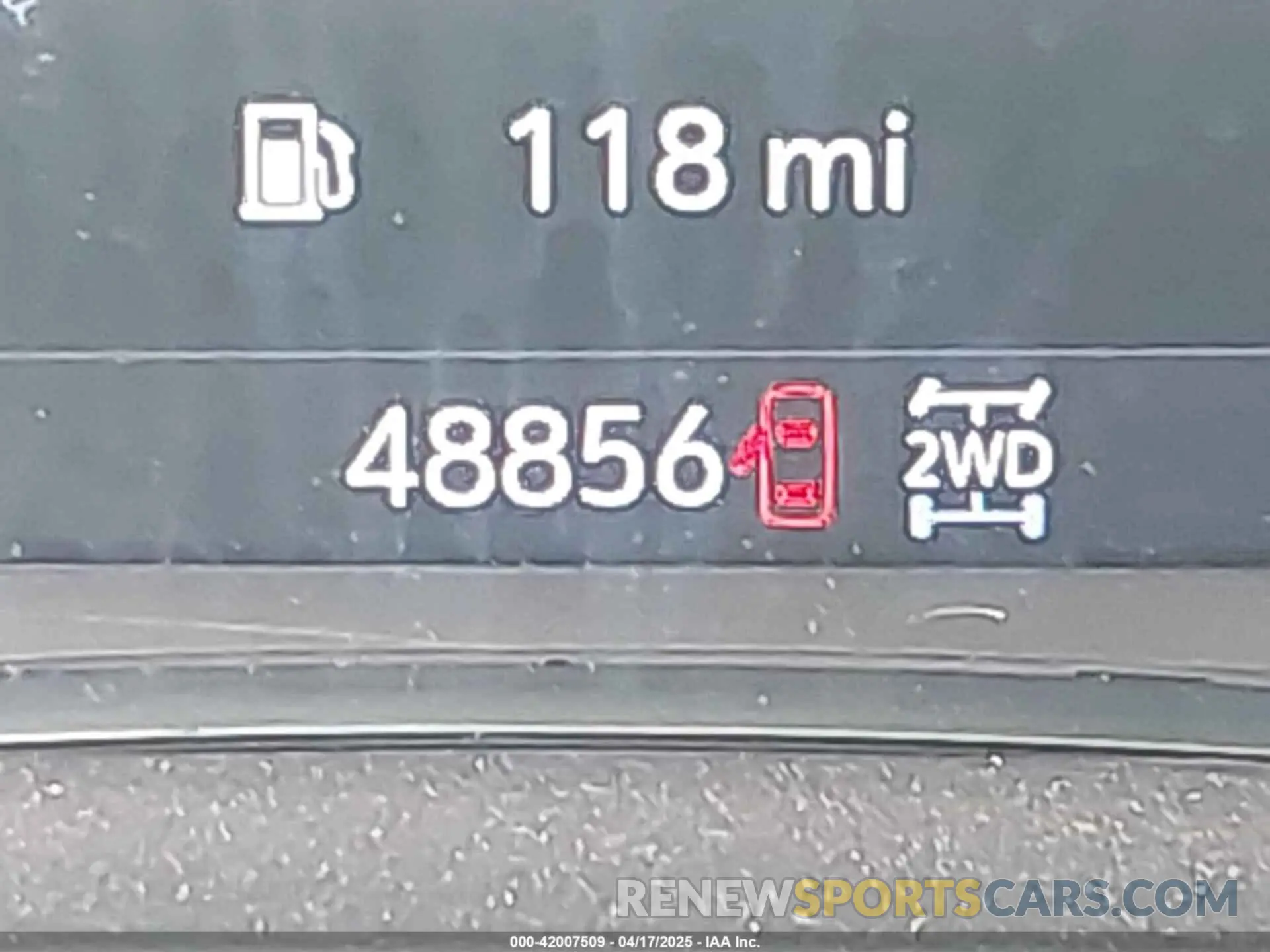 15 Photograph of a damaged car 1GKKNUL43PZ153188 GMC ACADIA 2023