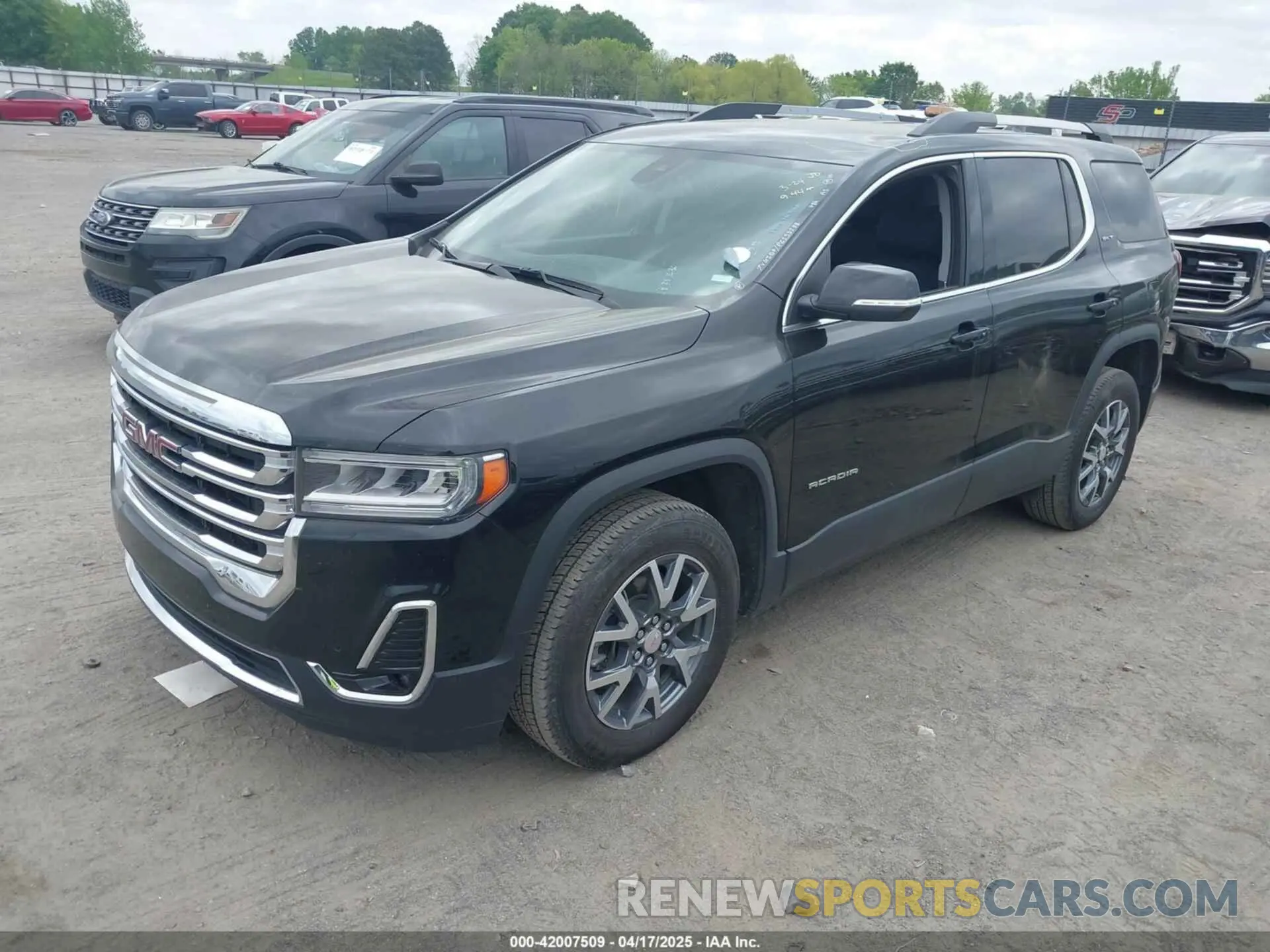 2 Photograph of a damaged car 1GKKNUL43PZ153188 GMC ACADIA 2023