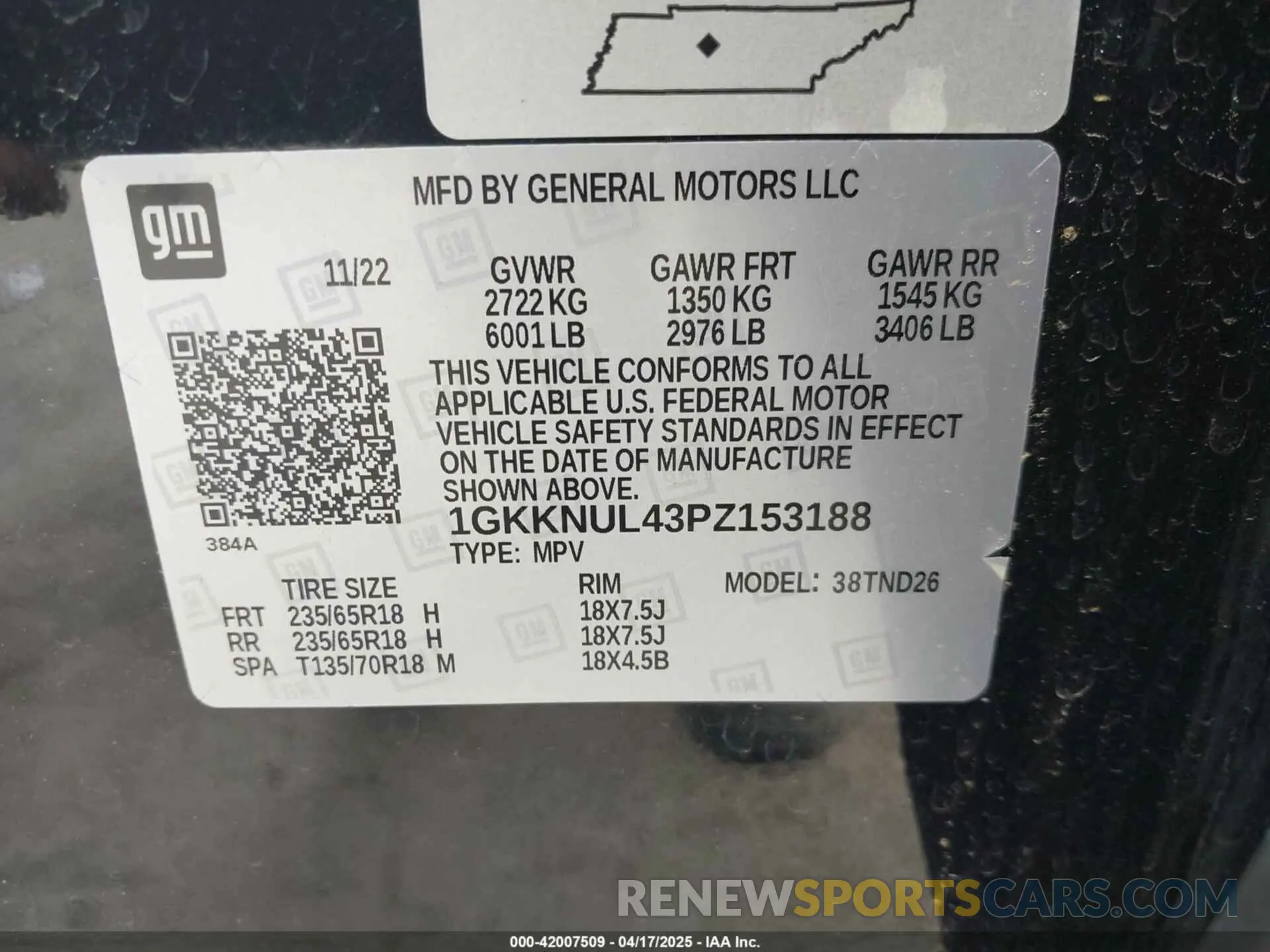 9 Photograph of a damaged car 1GKKNUL43PZ153188 GMC ACADIA 2023