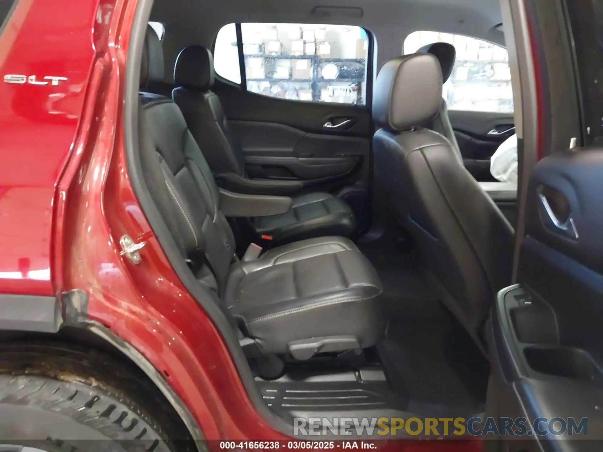 8 Photograph of a damaged car 1GKKNUL44PZ162840 GMC ACADIA 2023