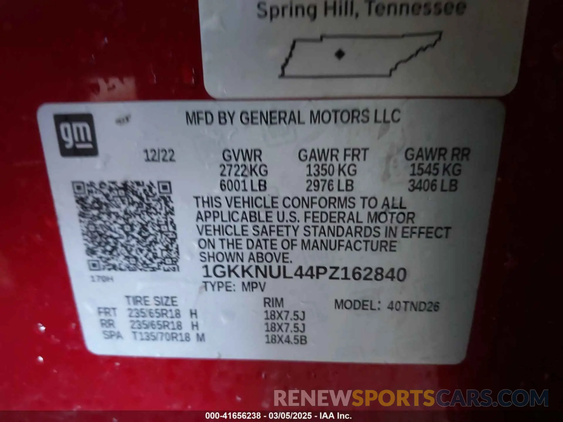 9 Photograph of a damaged car 1GKKNUL44PZ162840 GMC ACADIA 2023