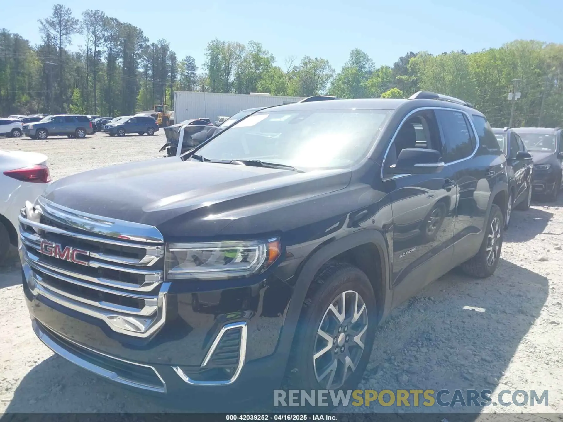 14 Photograph of a damaged car 1GKKNUL44PZ187429 GMC ACADIA 2023