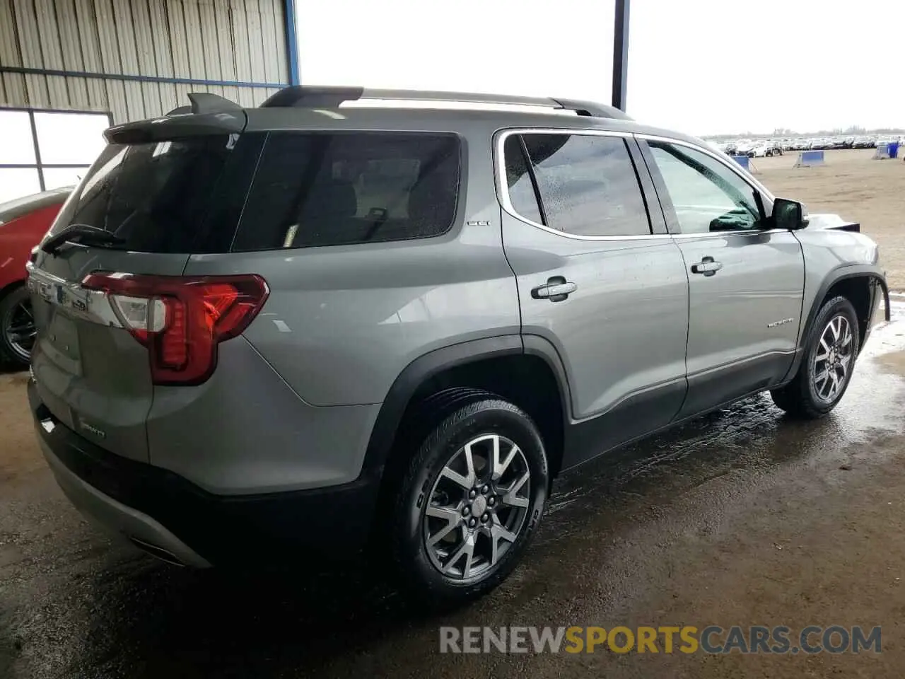 3 Photograph of a damaged car 1GKKNUL44PZ253445 GMC ACADIA 2023