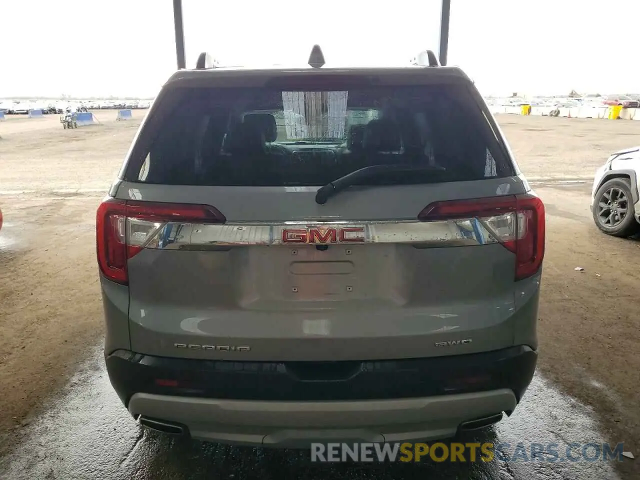 6 Photograph of a damaged car 1GKKNUL44PZ253445 GMC ACADIA 2023