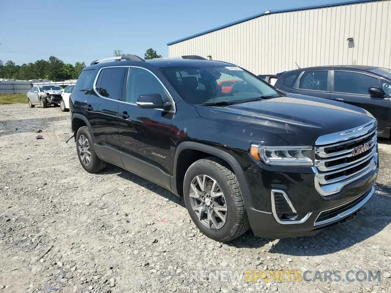 4 Photograph of a damaged car 1GKKNUL46PZ173578 GMC ACADIA 2023