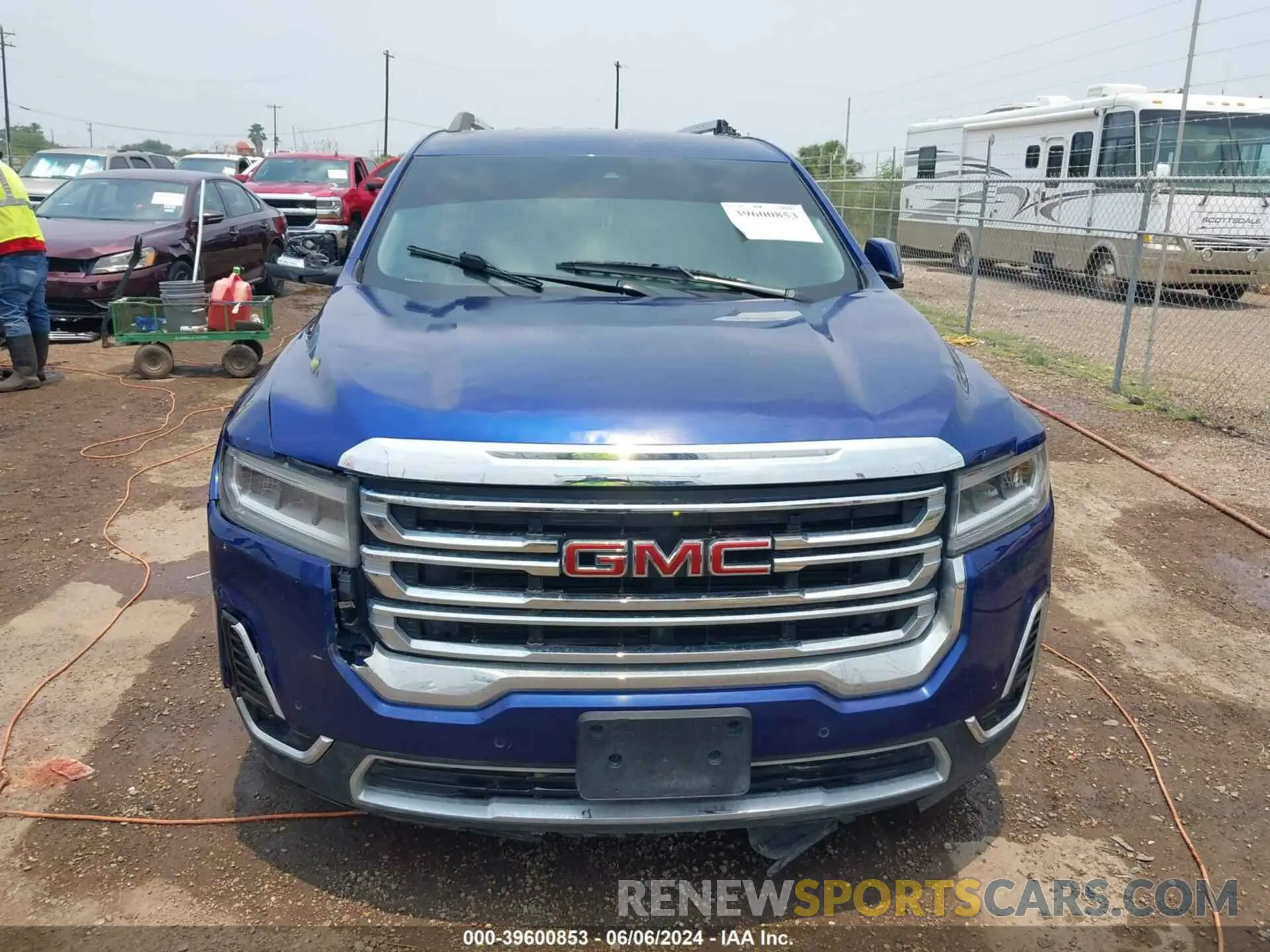 11 Photograph of a damaged car 1GKKNUL47PZ113289 GMC ACADIA 2023