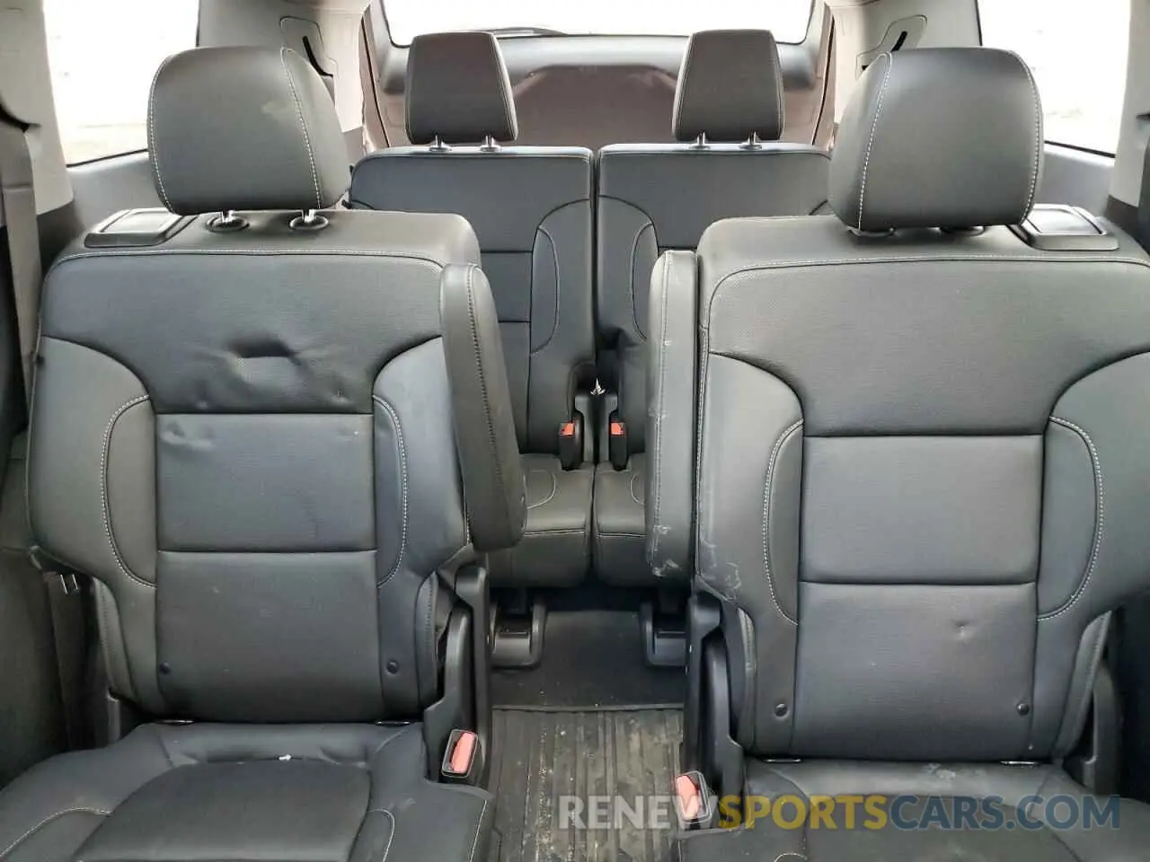 10 Photograph of a damaged car 1GKKNULS1PZ228002 GMC ACADIA 2023