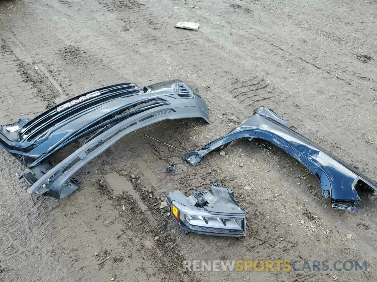 15 Photograph of a damaged car 1GKKNULS1PZ228002 GMC ACADIA 2023