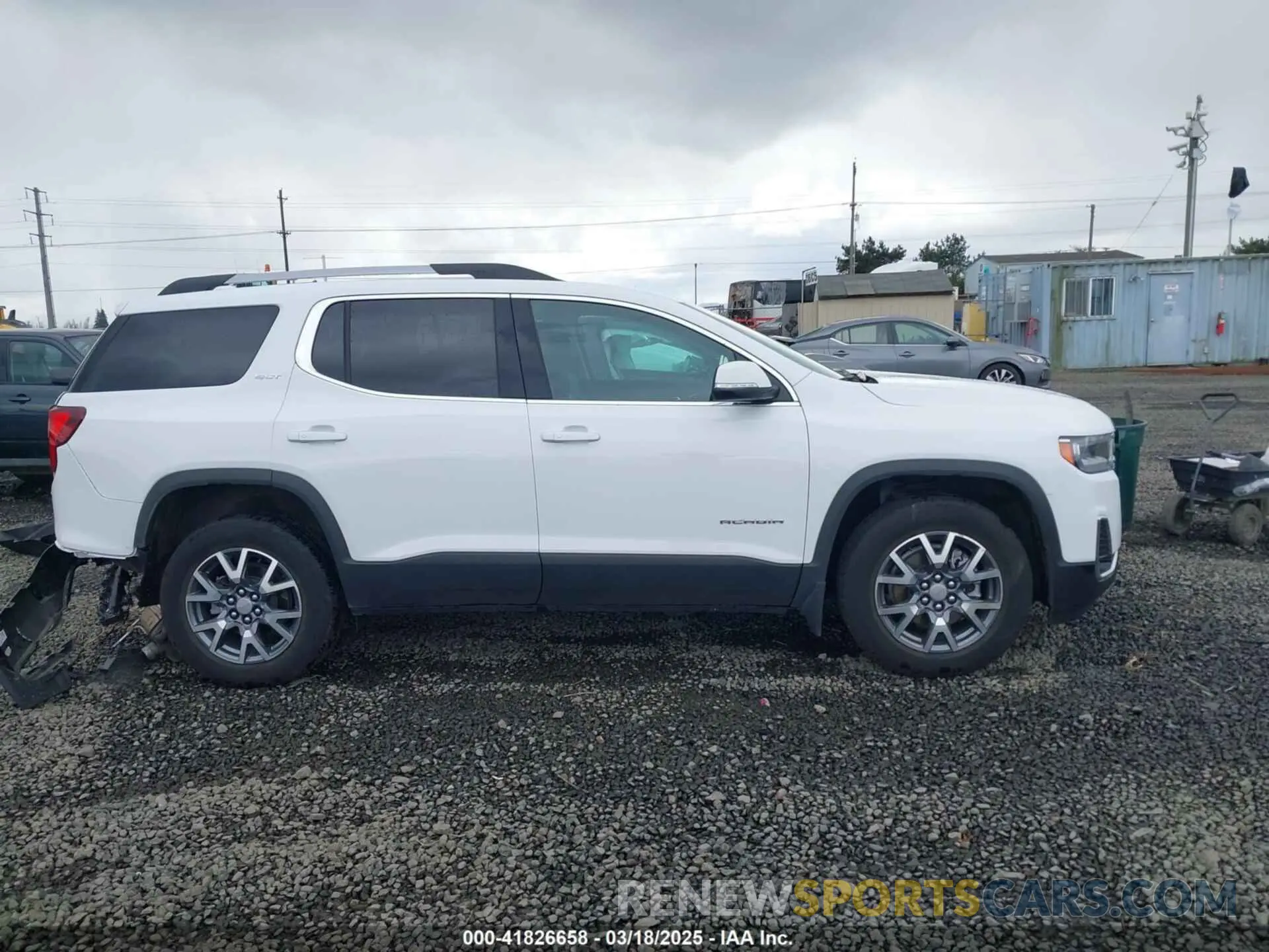 14 Photograph of a damaged car 1GKKNULS7PZ254670 GMC ACADIA 2023