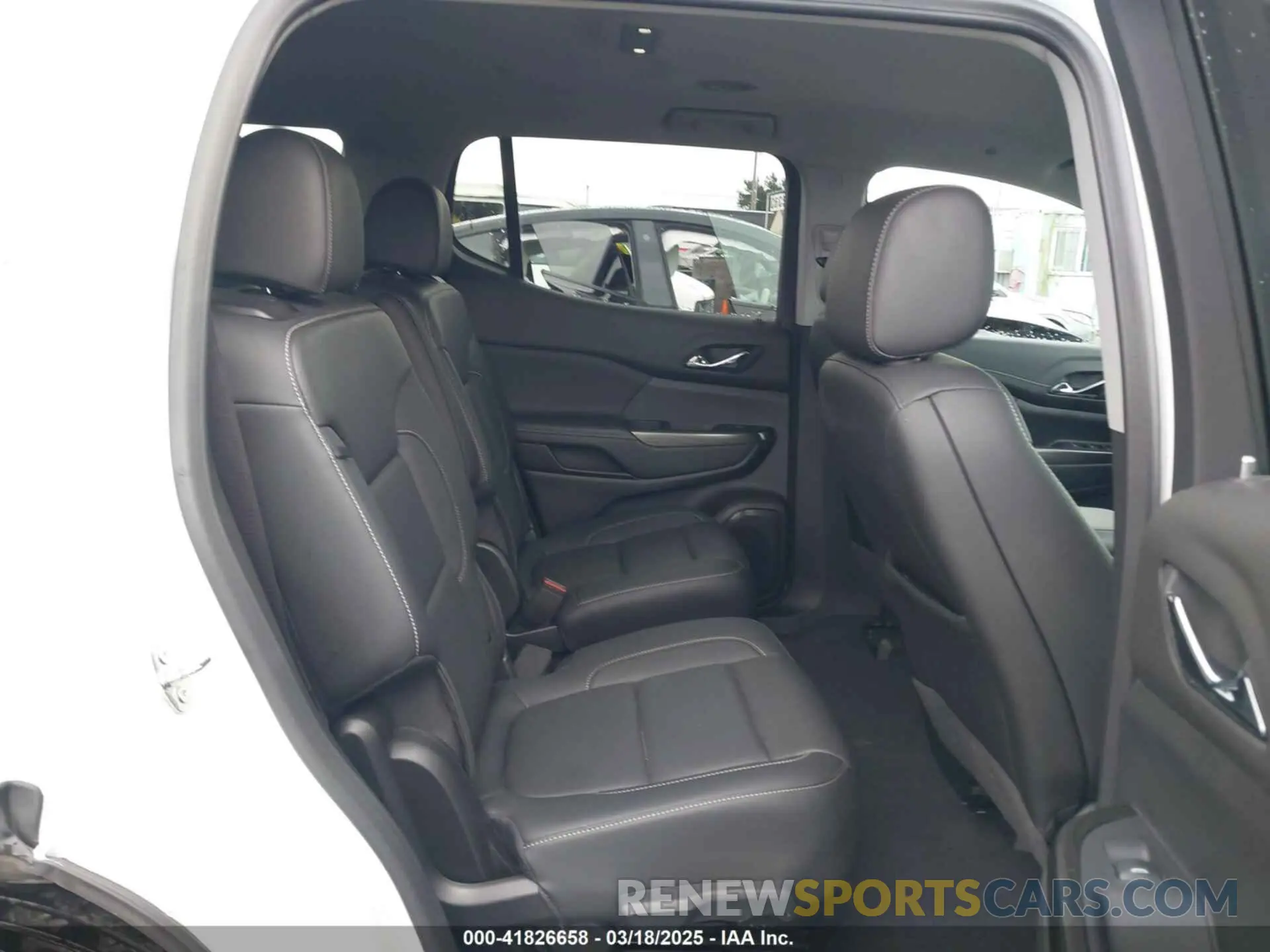 8 Photograph of a damaged car 1GKKNULS7PZ254670 GMC ACADIA 2023