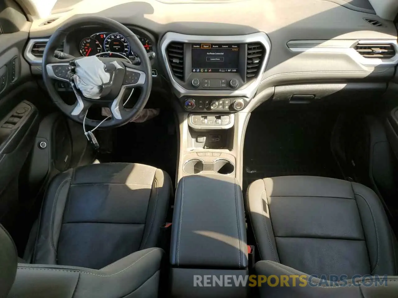 8 Photograph of a damaged car 1GKKNULS9PZ253455 GMC ACADIA 2023