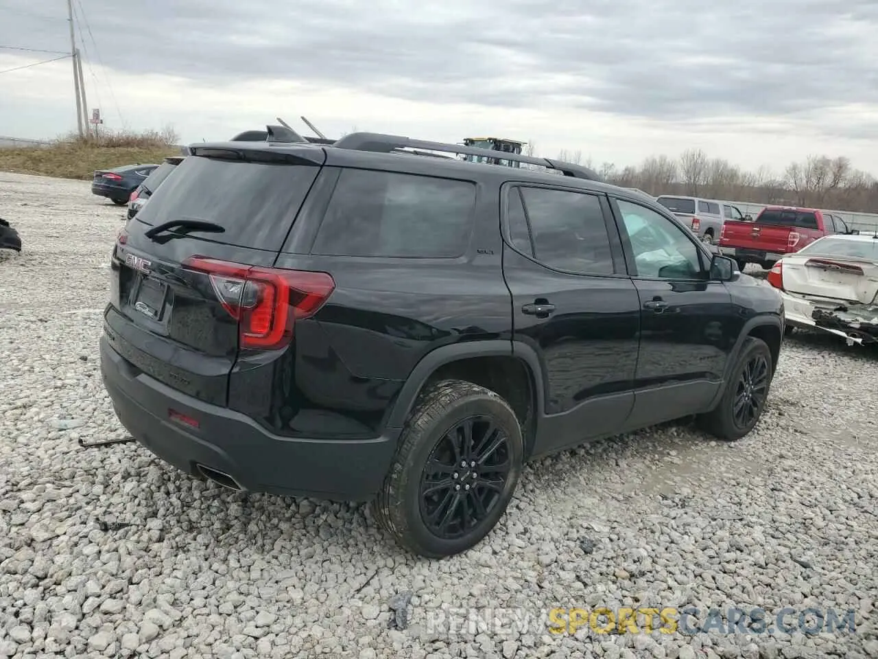 3 Photograph of a damaged car 1GKKNULS9PZ255562 GMC ACADIA 2023