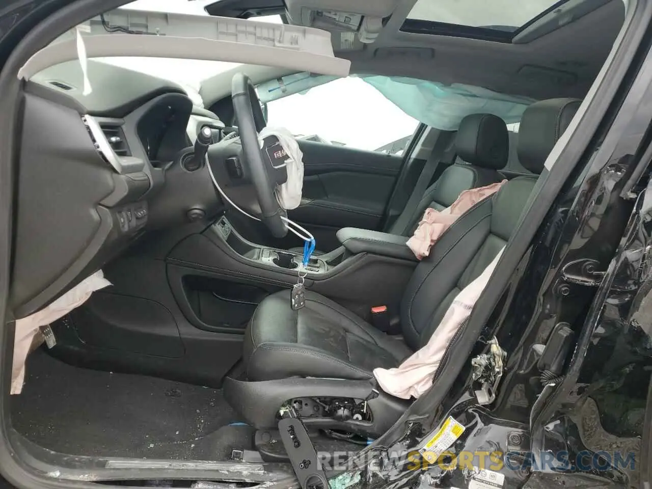 7 Photograph of a damaged car 1GKKNULS9PZ255562 GMC ACADIA 2023
