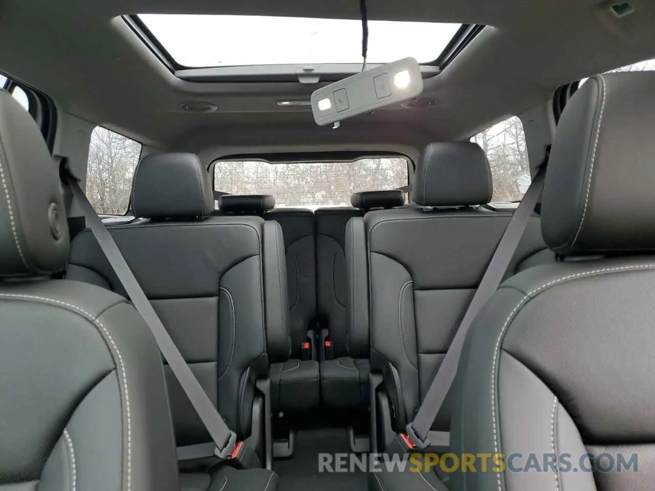 10 Photograph of a damaged car 1GKKNULSXPZ253495 GMC ACADIA 2023