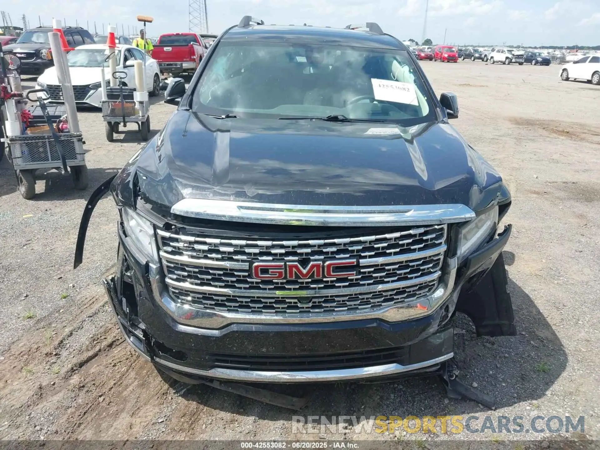 6 Photograph of a damaged car 1GKKNXLS4PZ204830 GMC ACADIA 2023