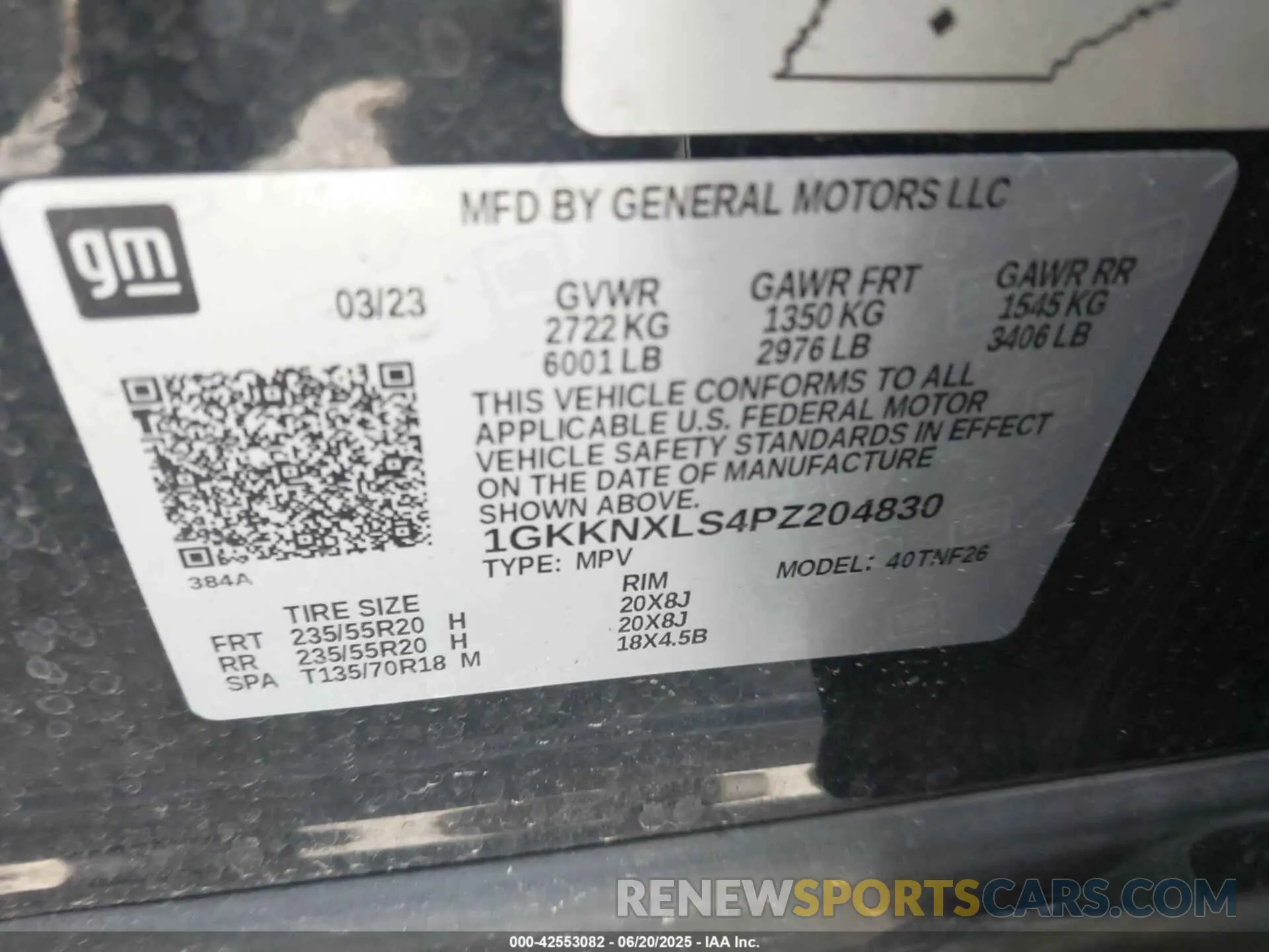 9 Photograph of a damaged car 1GKKNXLS4PZ204830 GMC ACADIA 2023