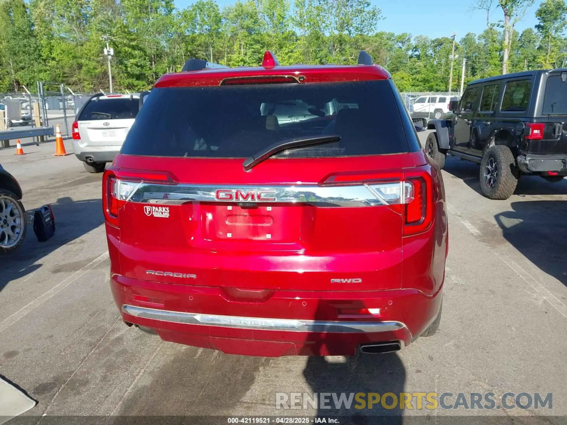 15 Photograph of a damaged car 1GKKNXLSXPZ207683 GMC ACADIA 2023